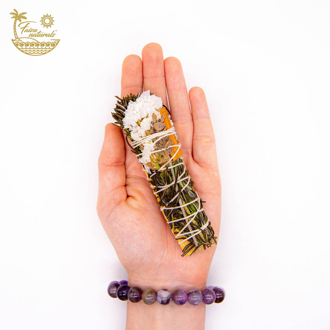 Cleanse and uplift with floral Palo Santo smudge sticks—lavender, rosemary, cinnamon, and sinuata for sacred energy clearing.